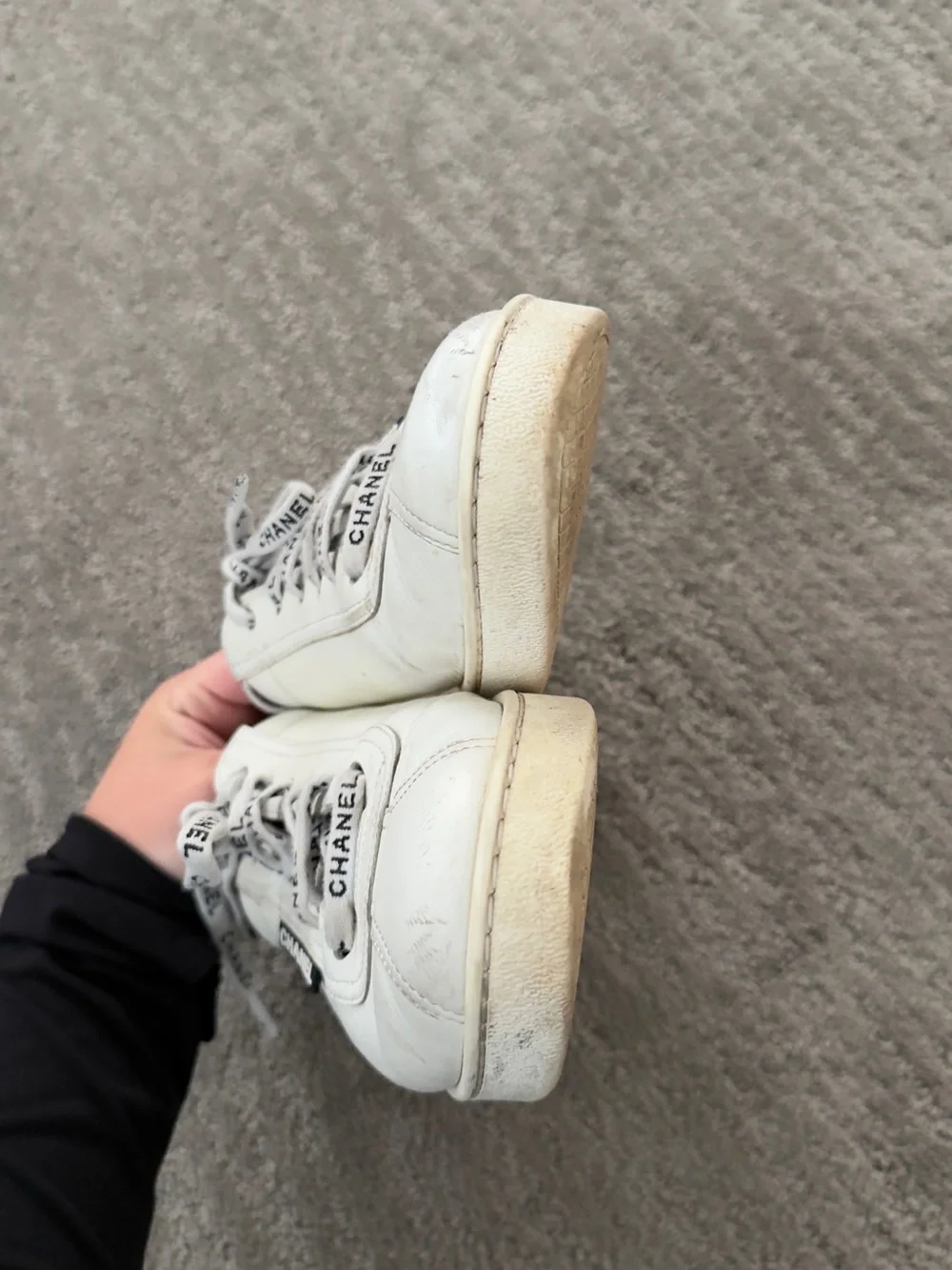 CHANEL White Leather womens sneakers used condition 40.5 100% authentic